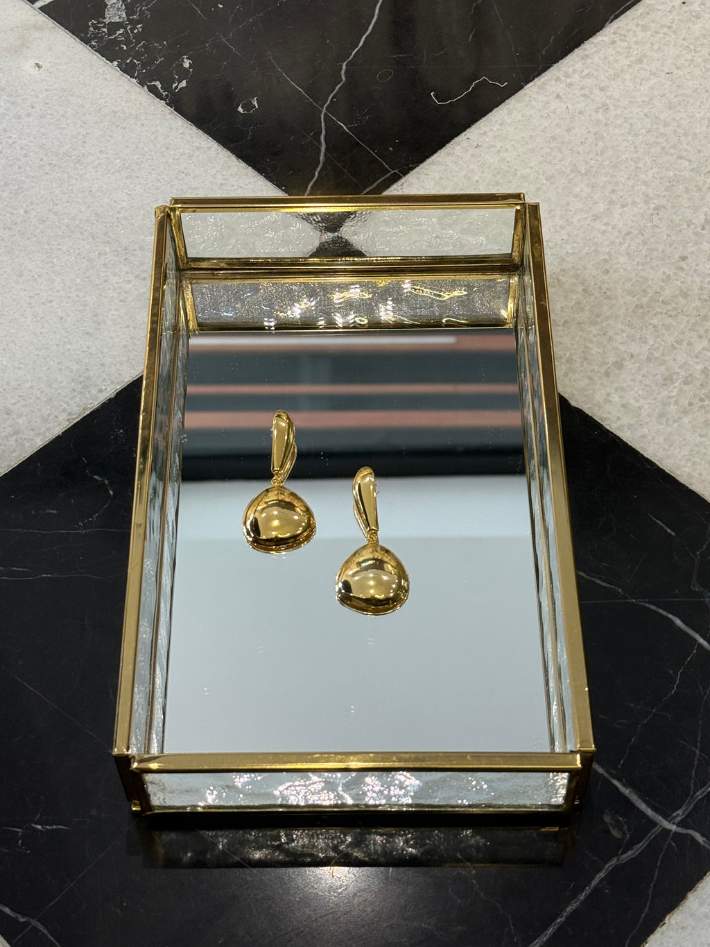 ARETES DROP