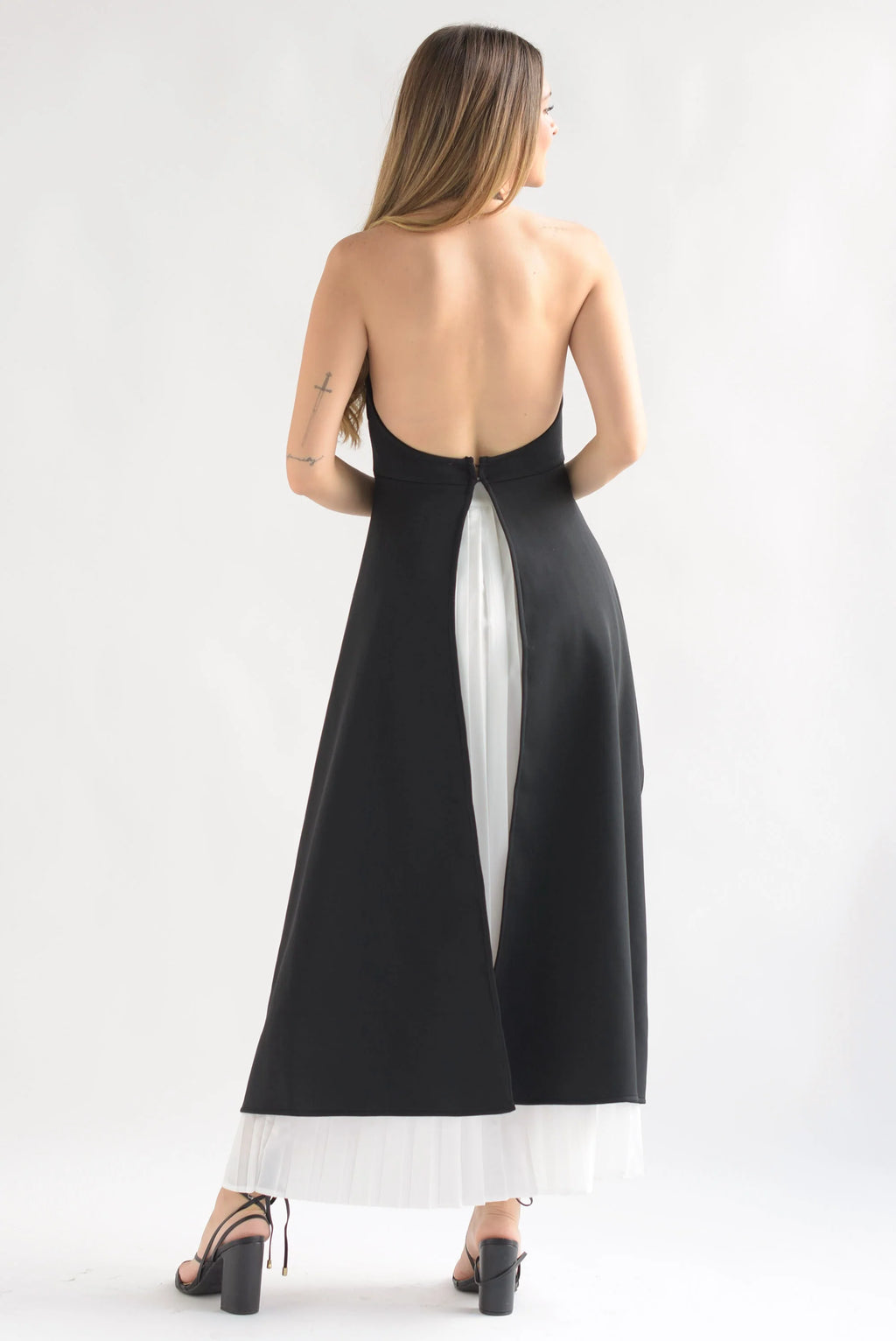 CONJUNTO EMILIA